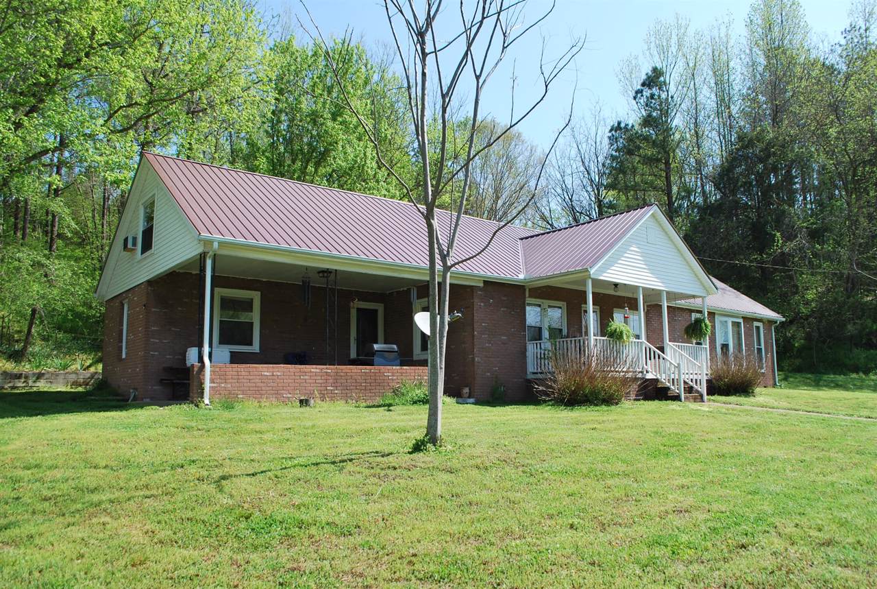 2860 E Beaverdam Rd - Photo 1