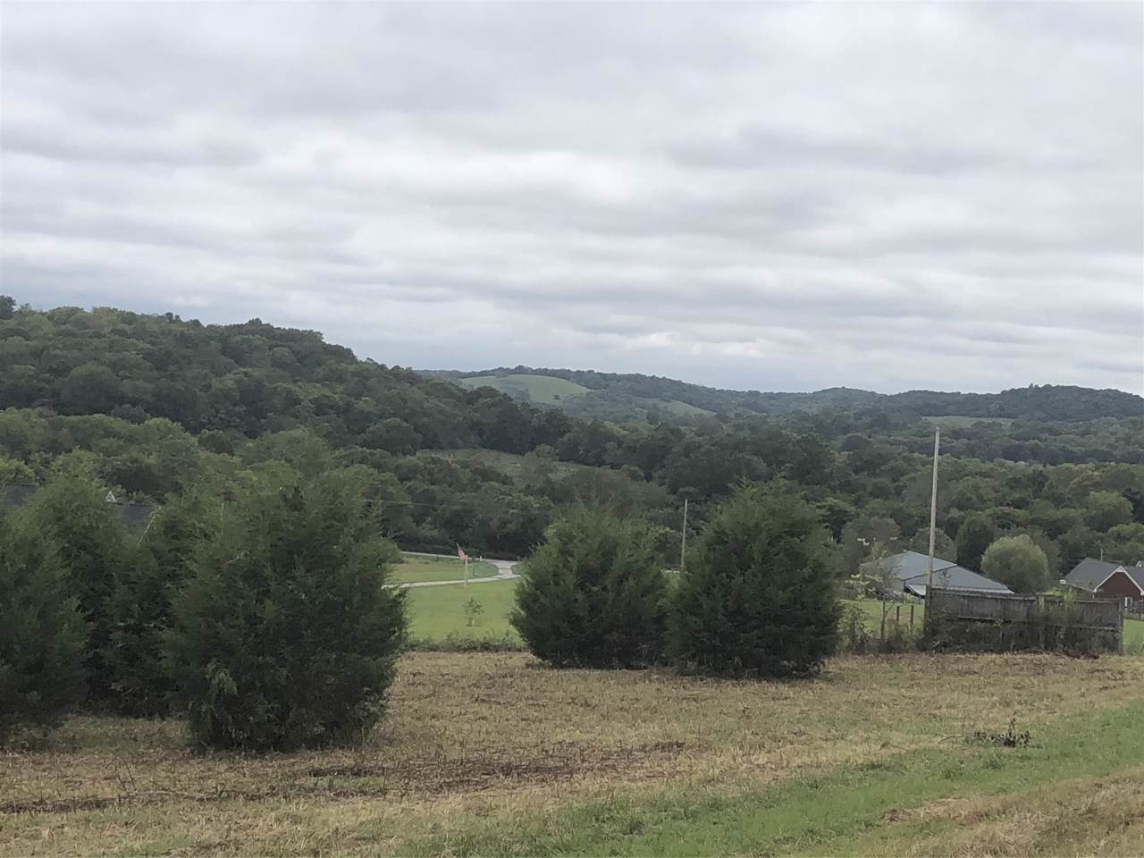 2675 Pullen Mill Rd - Photo 1