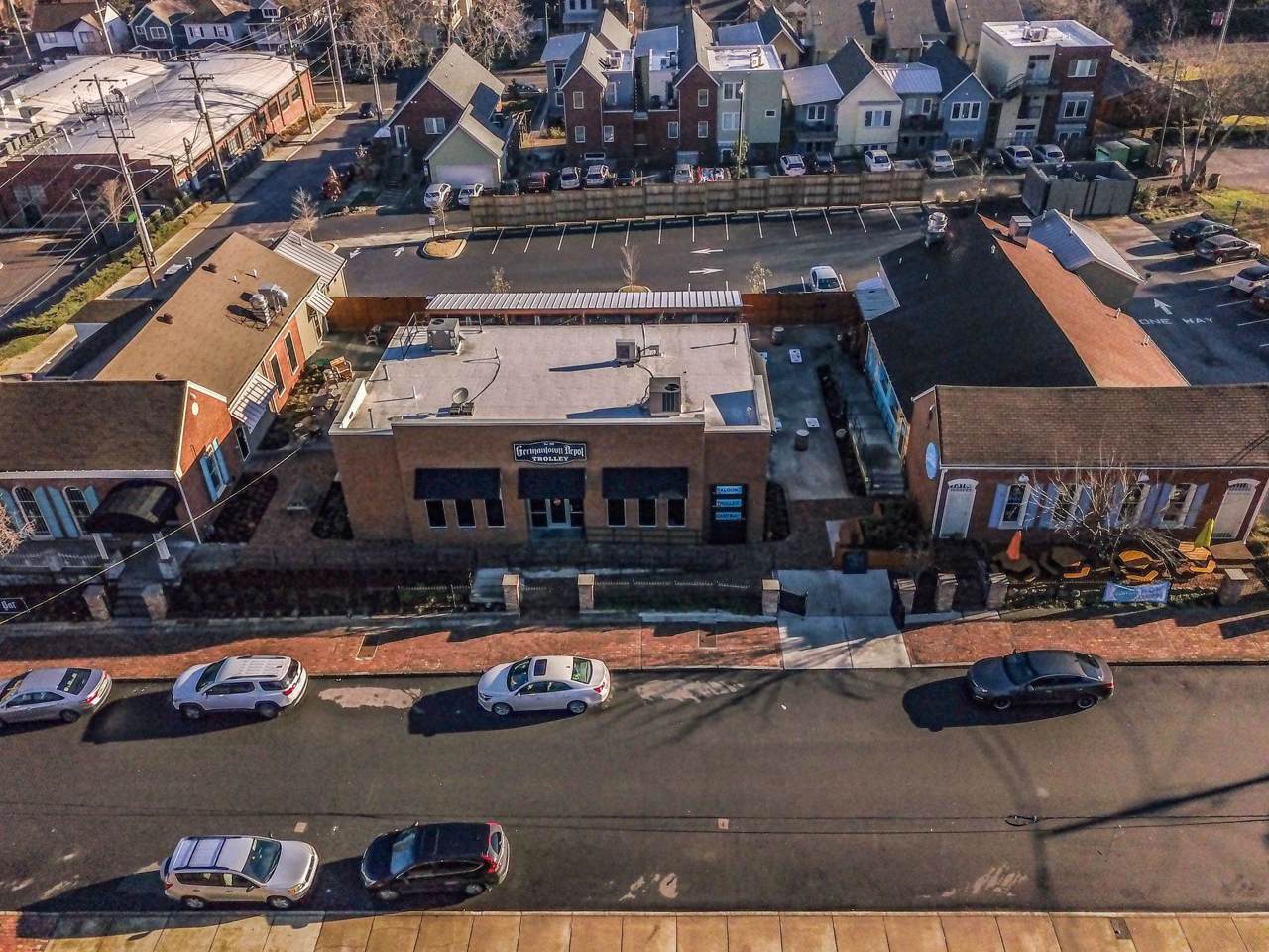 1318 6th Ave - Photo 1