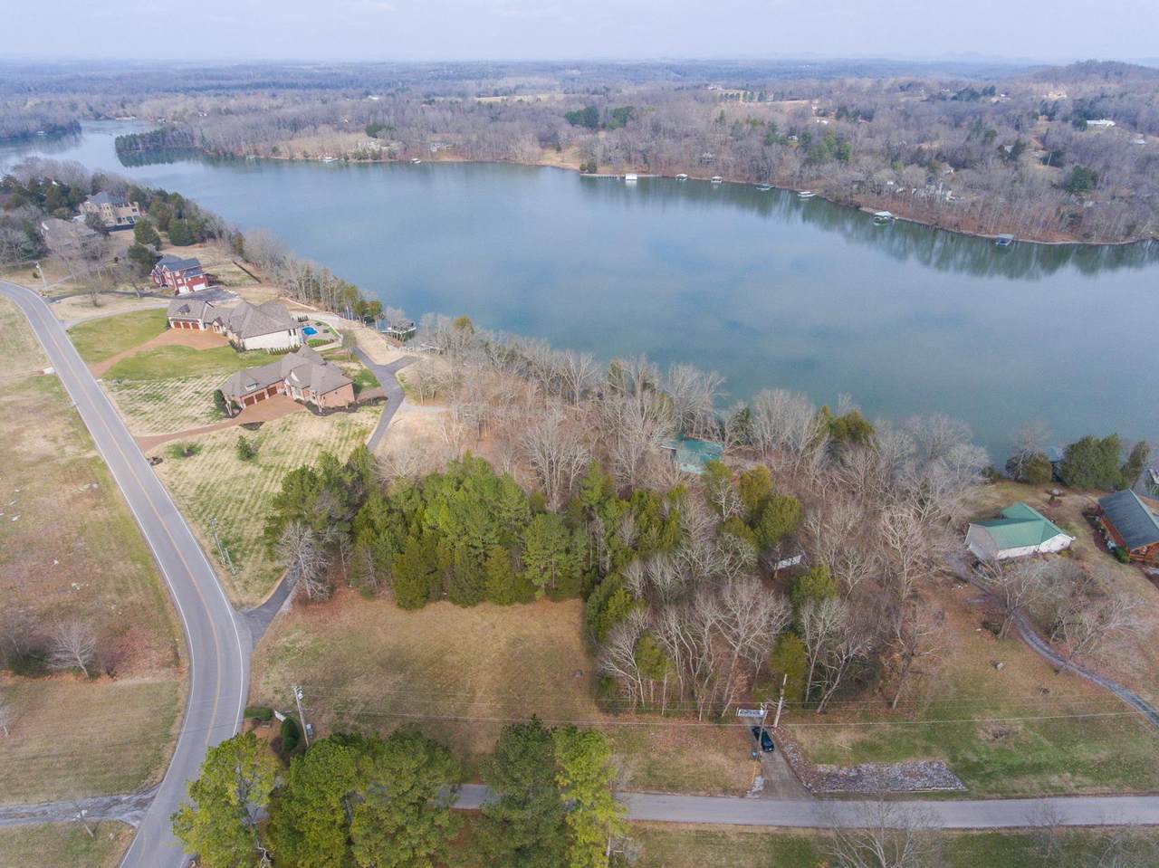 703 Pebble Point Rd - Photo 1