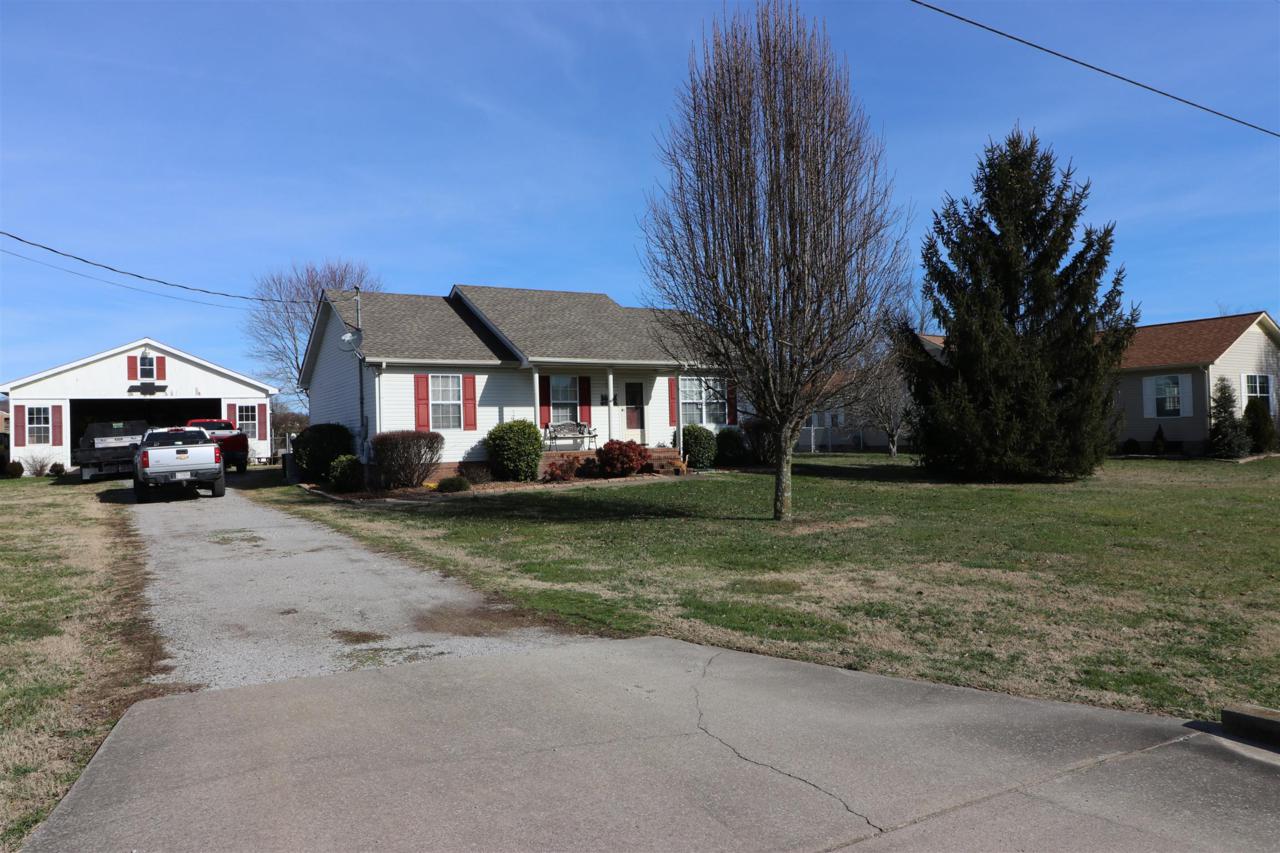 330 Maplewood Dr. - Photo 1