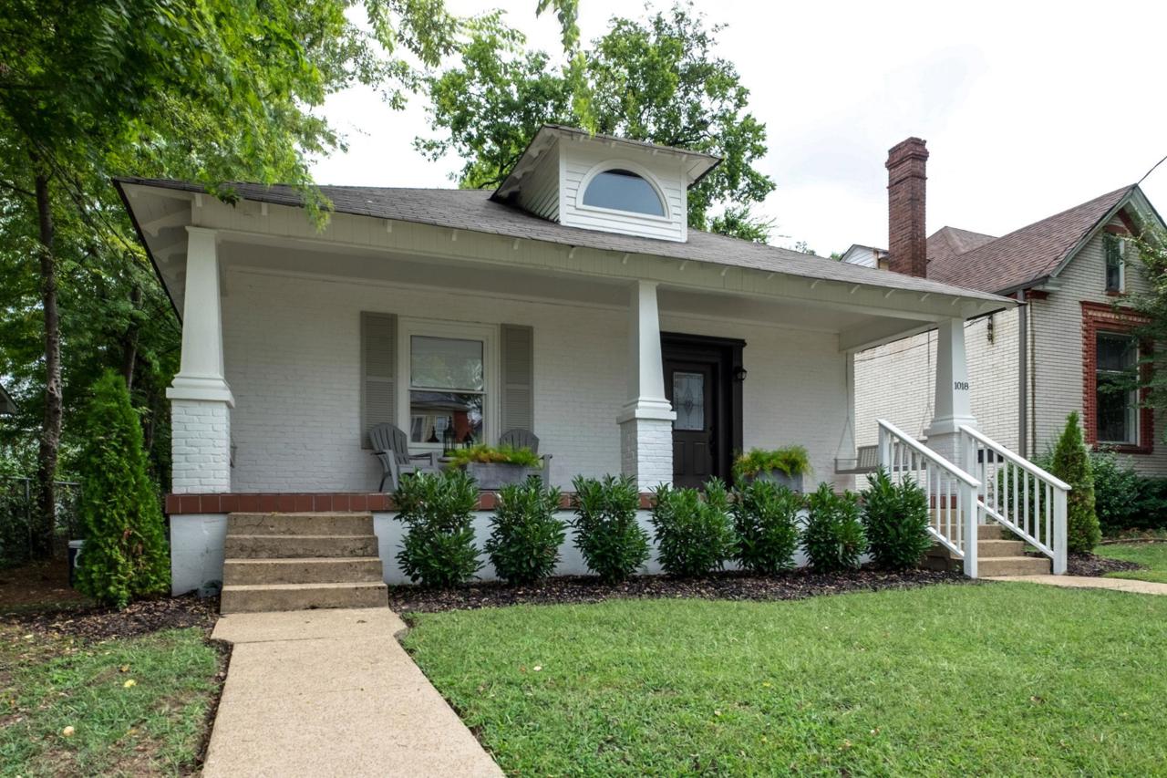 1018 15th Ave - Photo 1