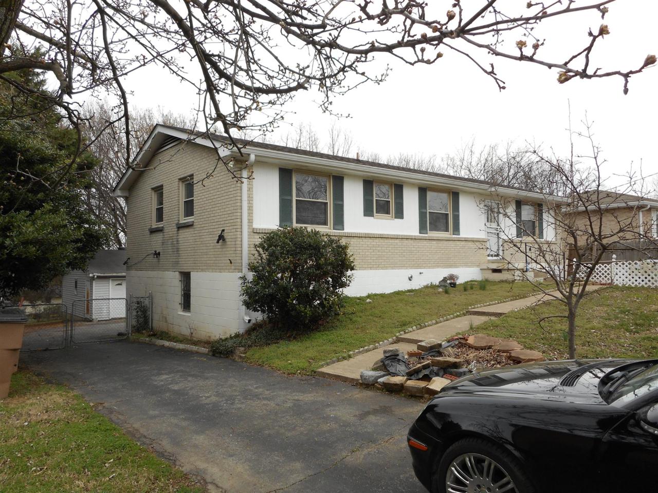 4623 Xavier Dr - Photo 1