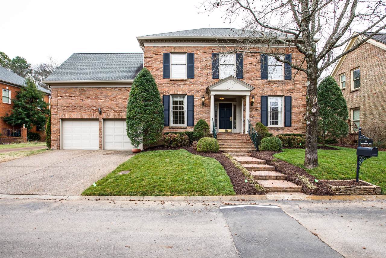 120 Wentworth Ave - Photo 1
