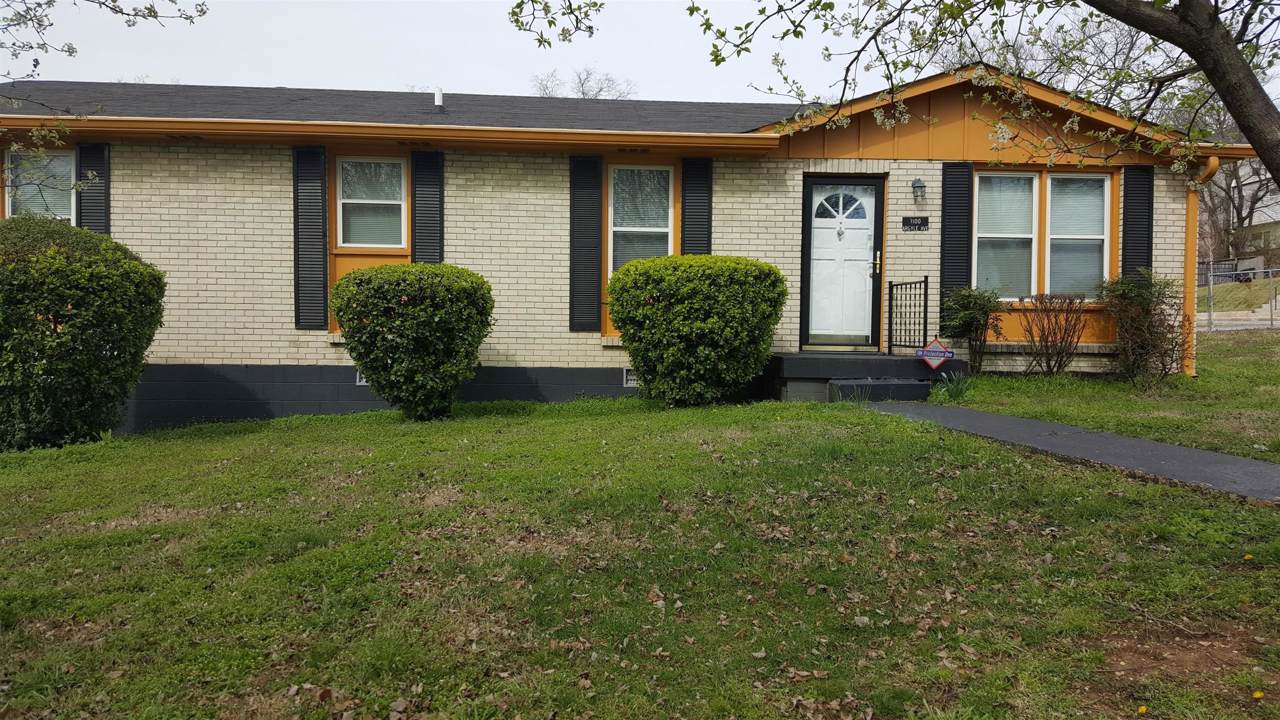 1100 Argyle Ave - Photo 1