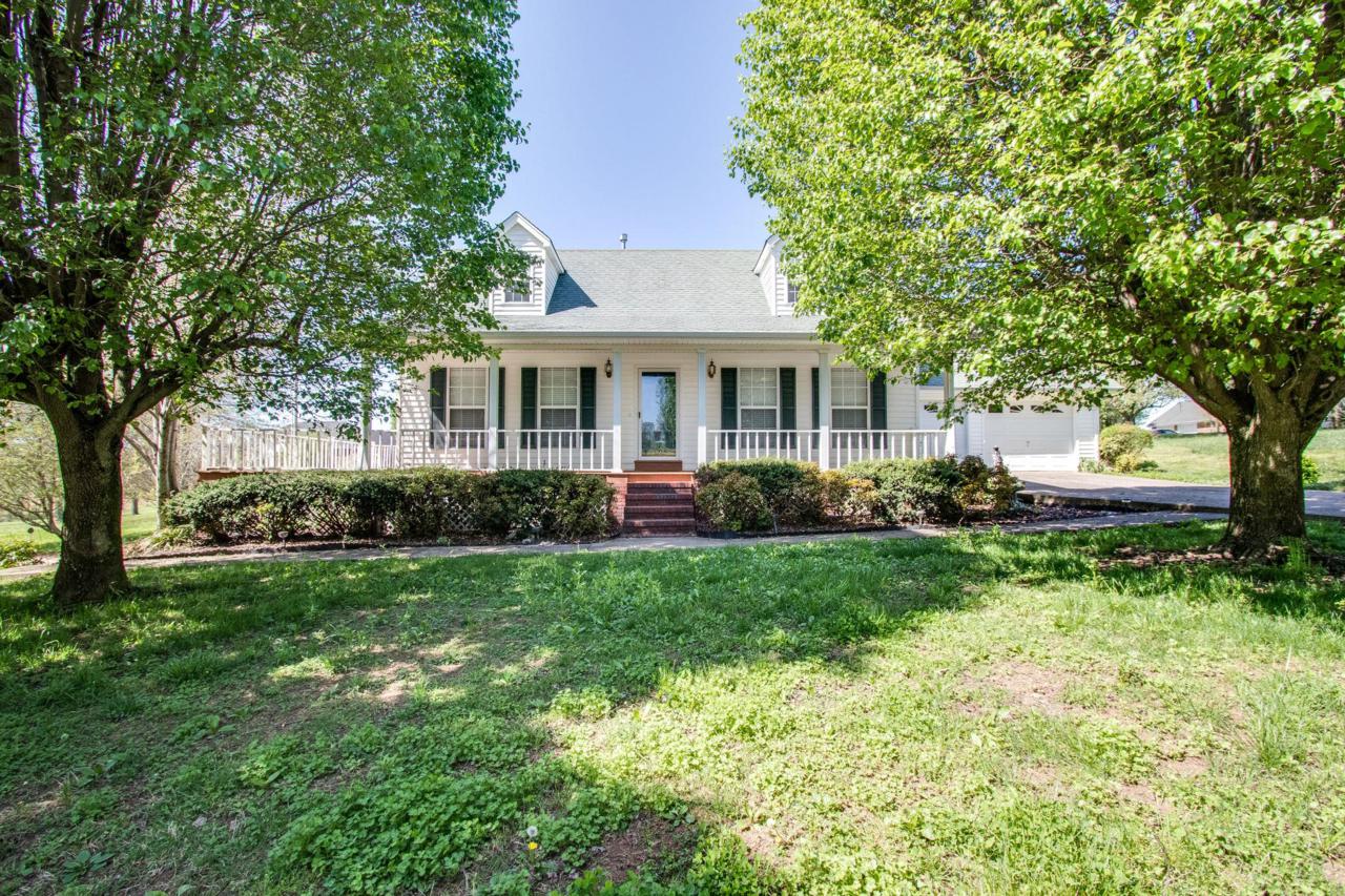 12 Pettross Dr - Photo 1