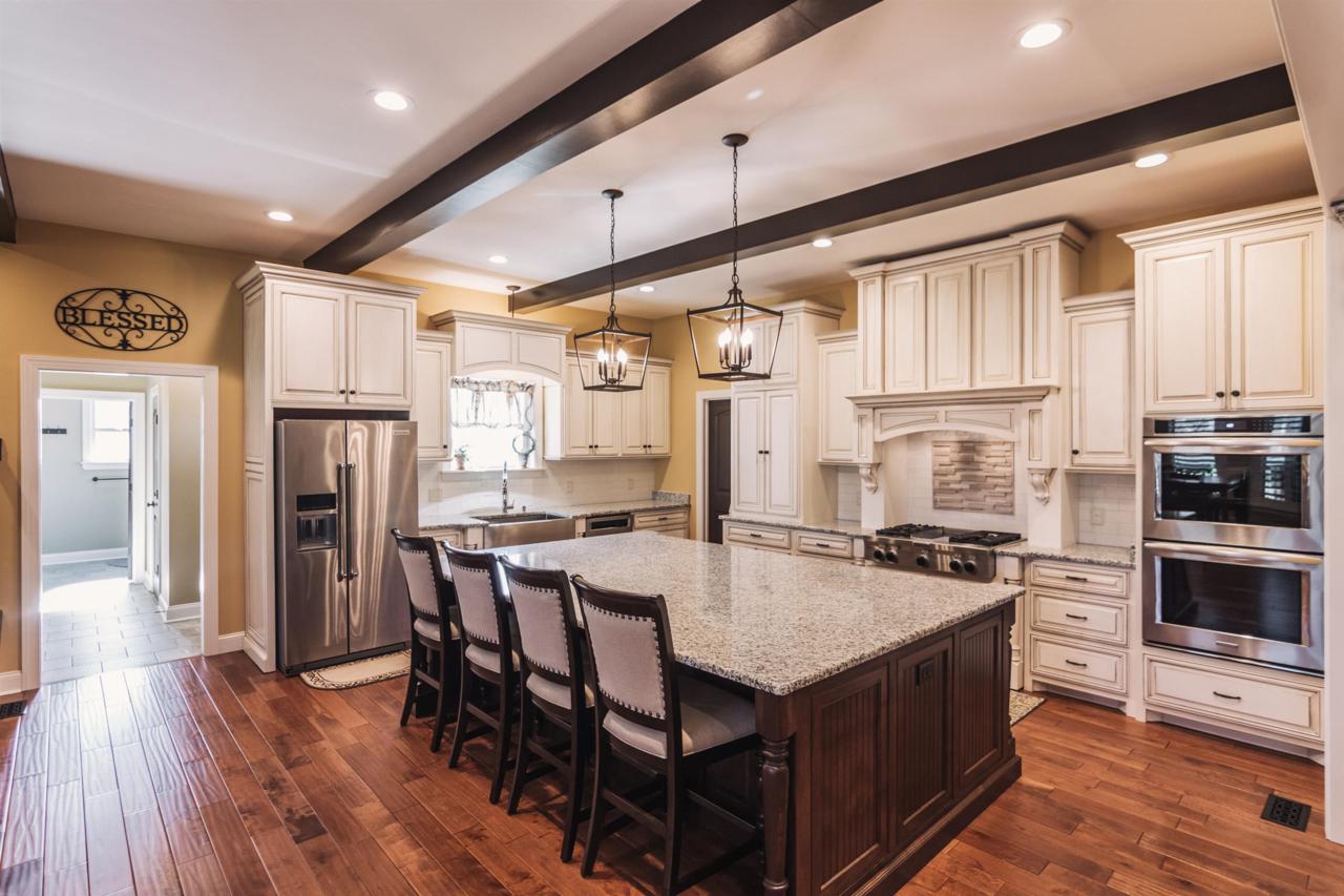 118 Collinwood Dr - Photo 1