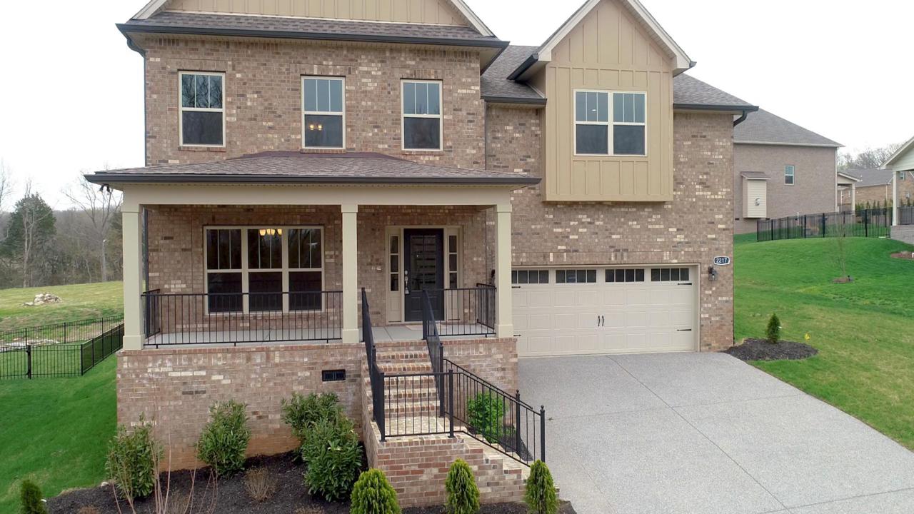 2217 Kirkwall Dr - Photo 1