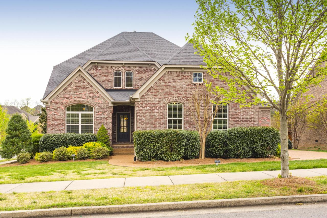 101 Tipperton Ct - Photo 1