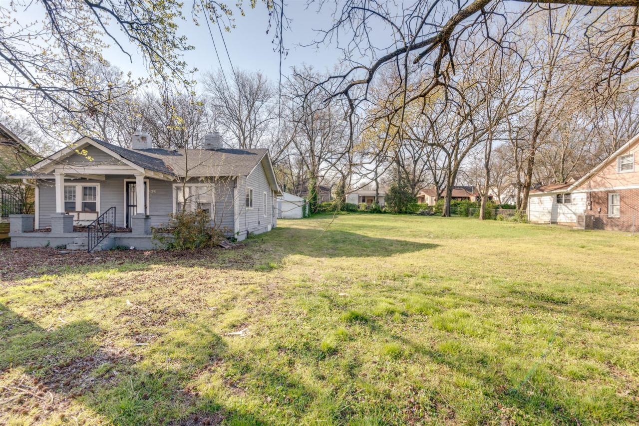 2413 Alameda St - Photo 1