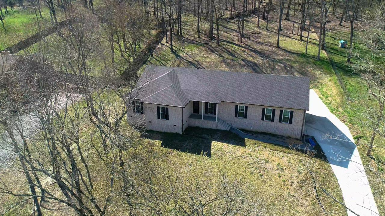 1147 Rip Steele Rd - Photo 1