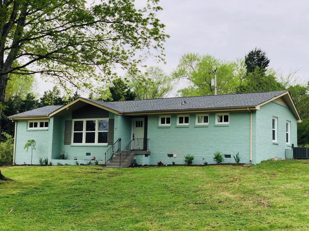2317 Canterbury Rd - Photo 1
