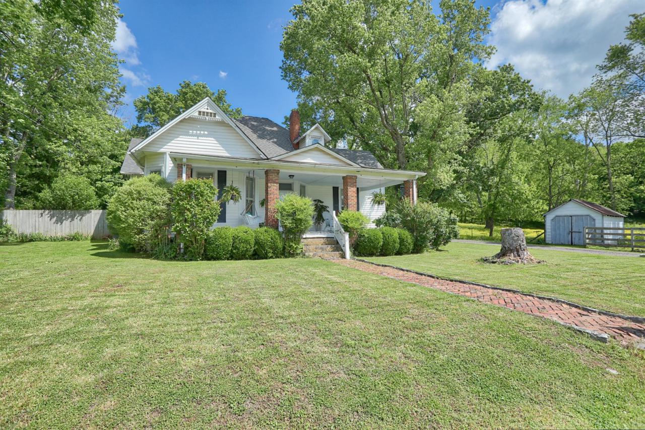 6375 Old Hwy 31E - Photo 1