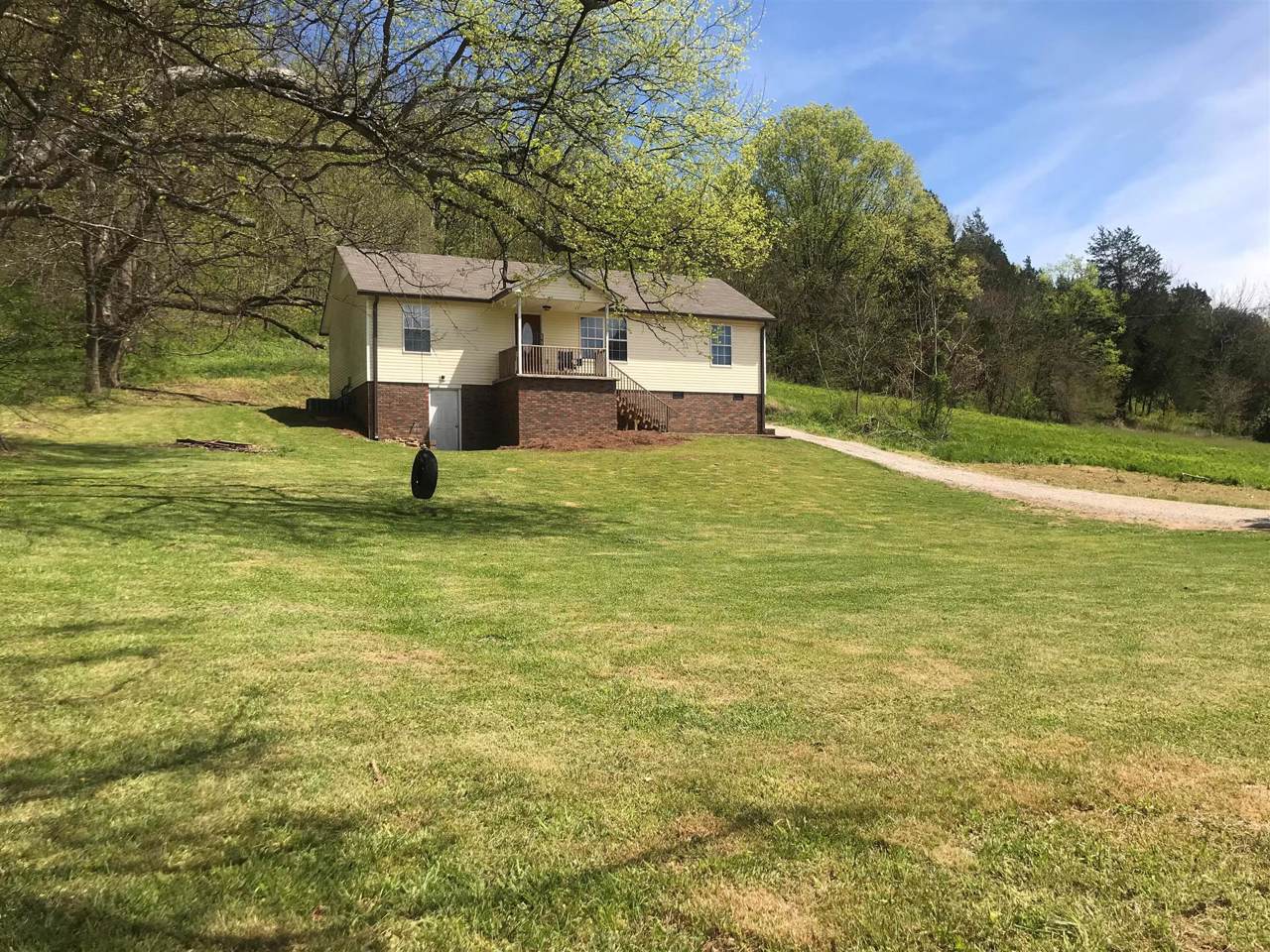 15810 Columbia Hwy - Photo 1
