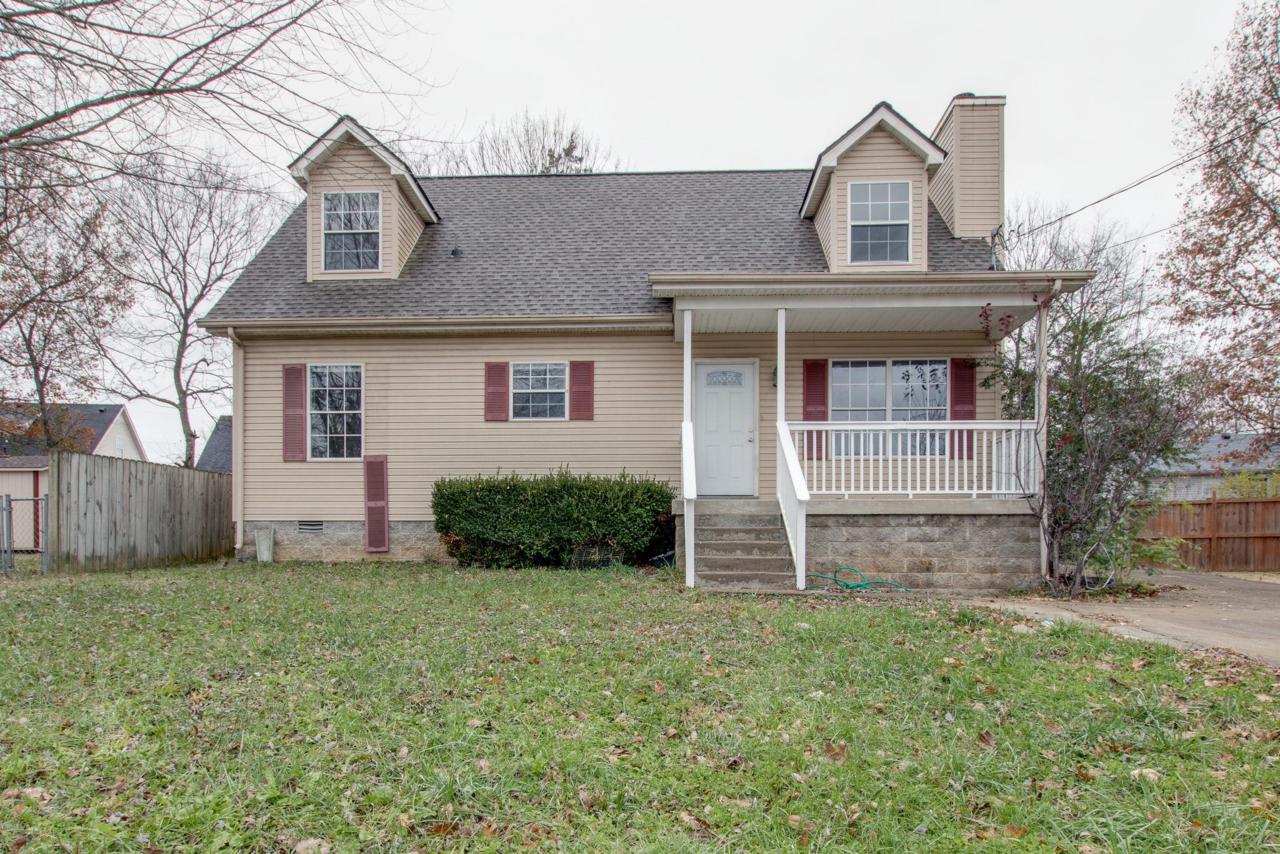213 Natchez Ct N - Photo 1