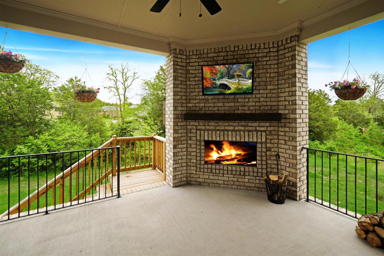 1006 Brighton Lane - Photo 1