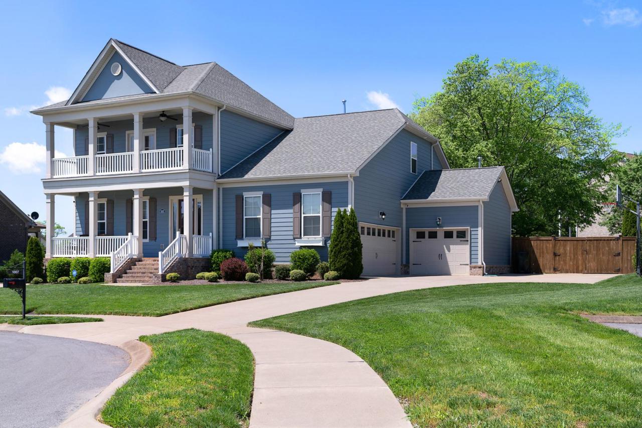 1007 Alrich Ct - Photo 1