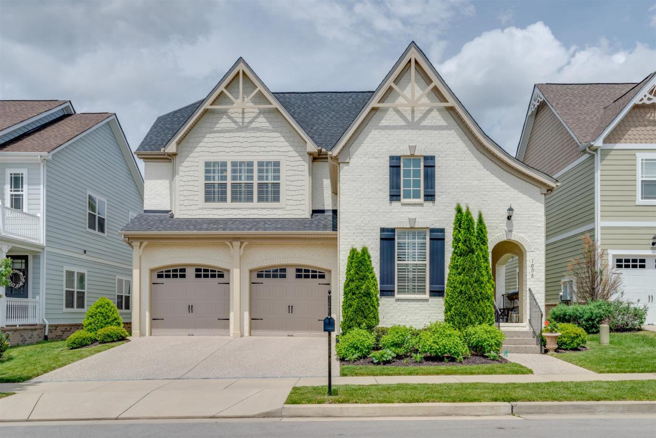 1002 Swanson Ln - Photo 1