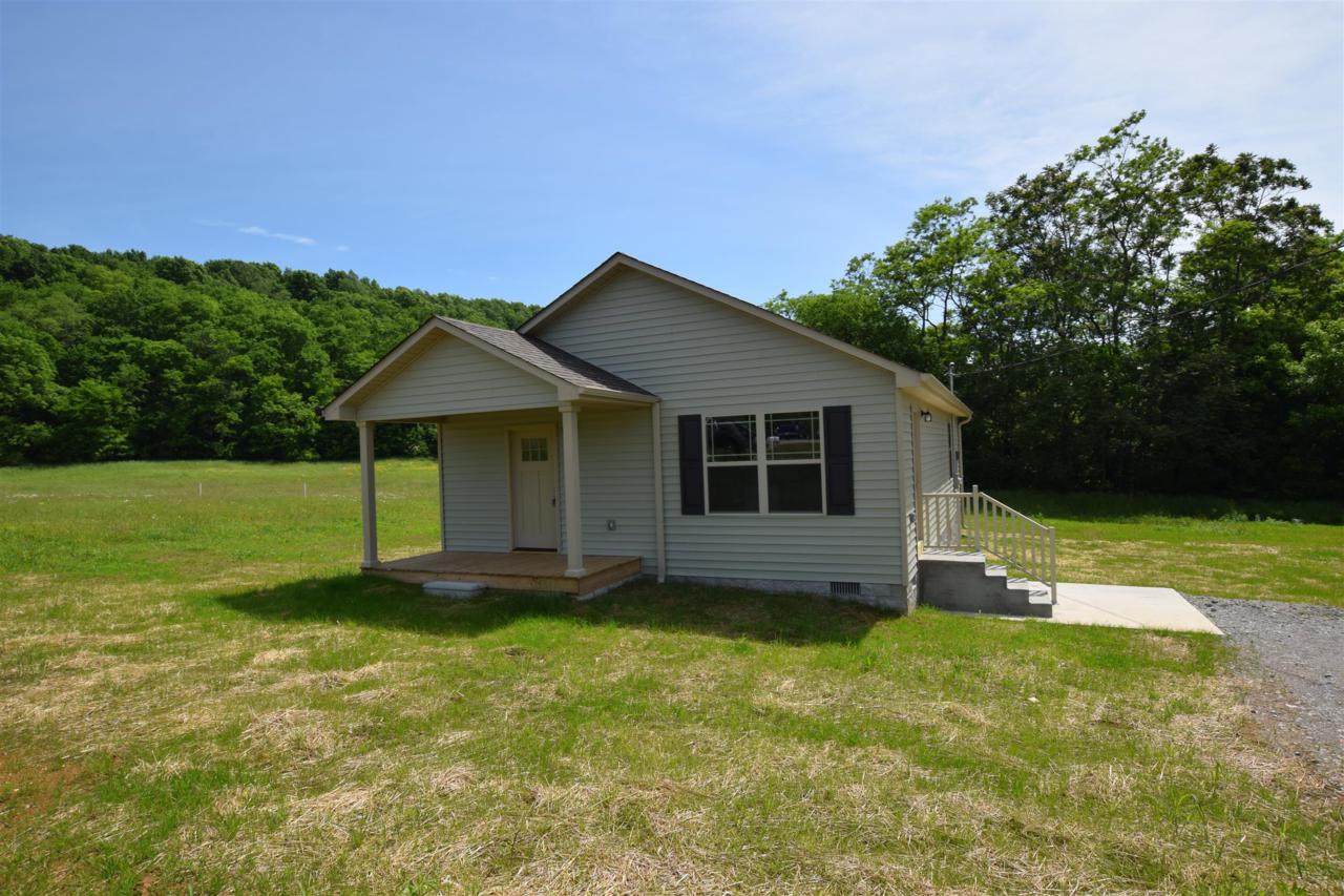 140 Allison Drive - Photo 1