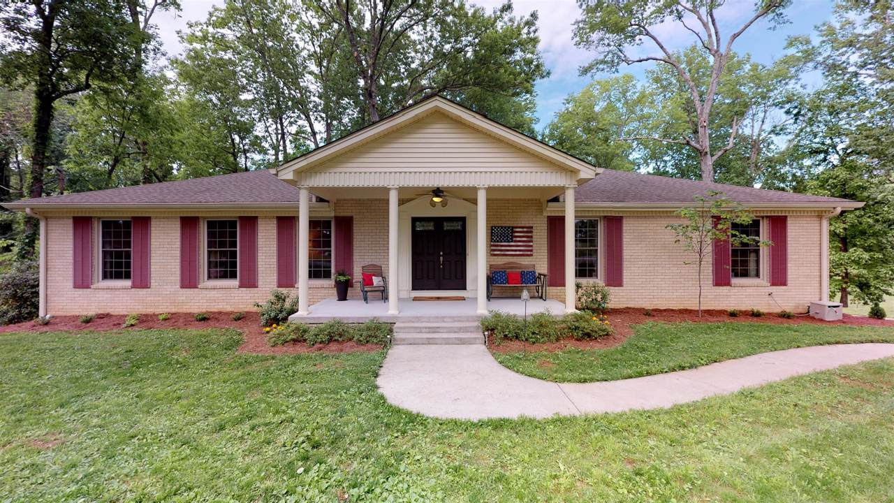 1613 Shady Crest Dr - Photo 1