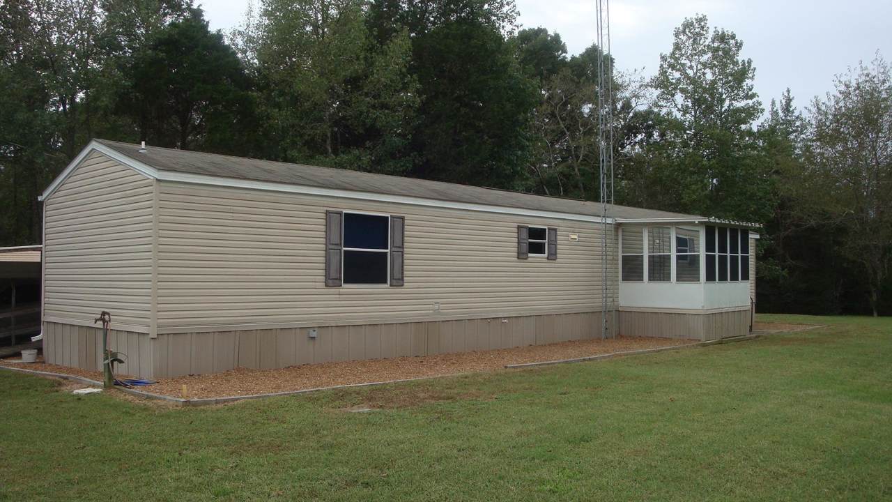348 Horseshoe Bend Rd - Photo 1