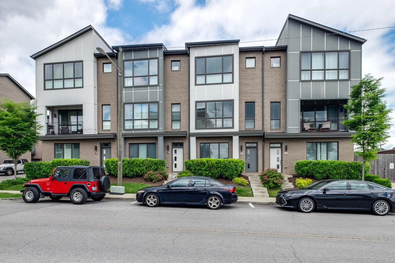 710 Melpark Dr - Photo 1