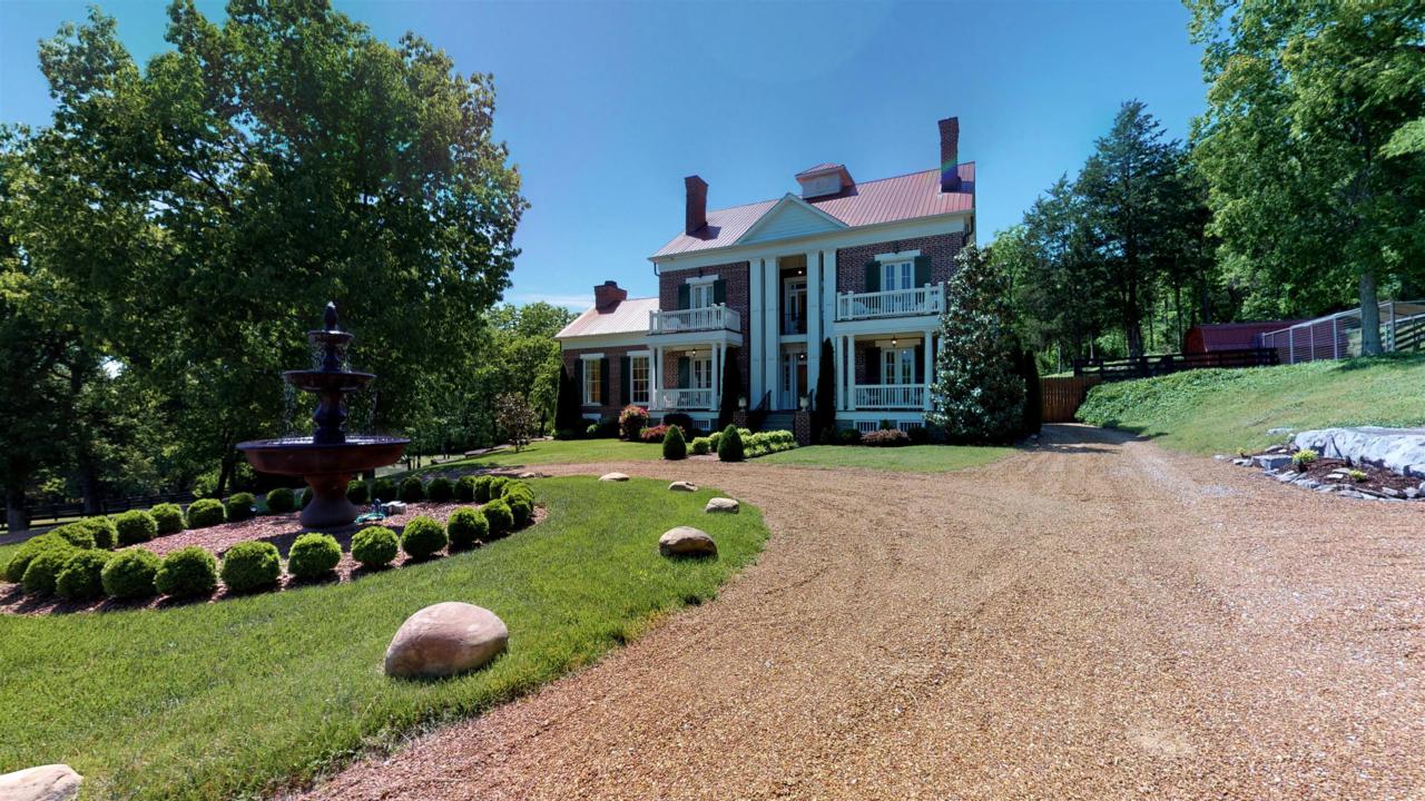 8221 Horton Hwy - Photo 1