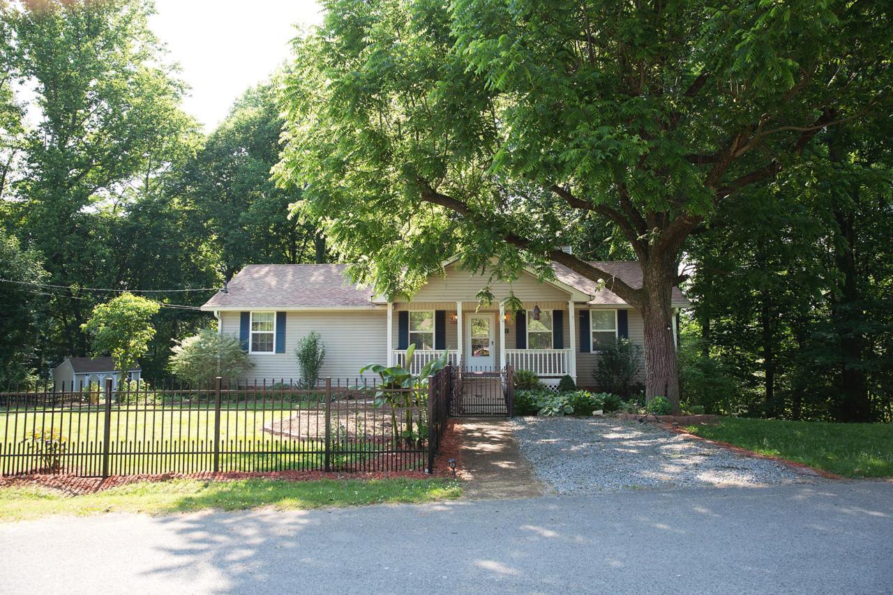 147 Oak Forest Dr - Photo 1