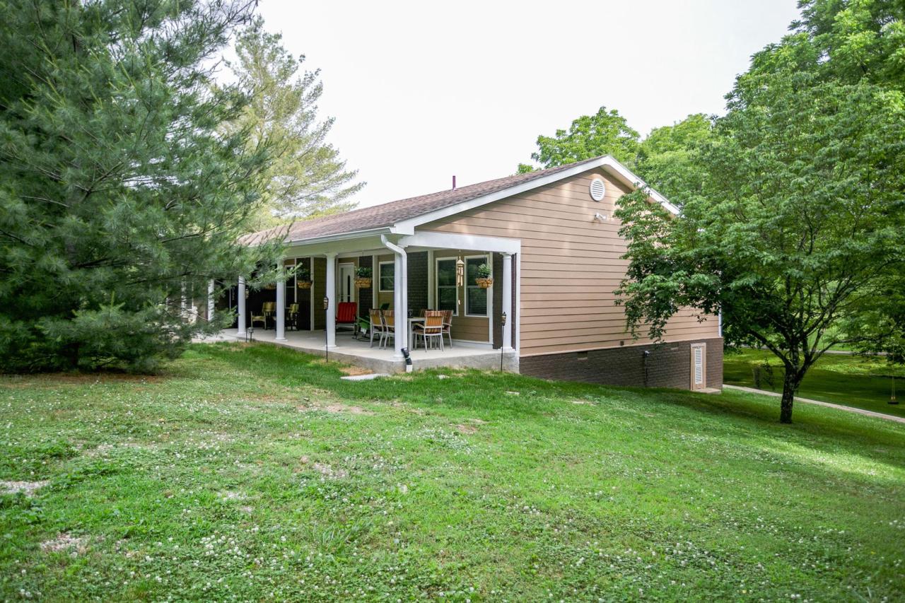 1996 Tinnin Rd - Photo 1