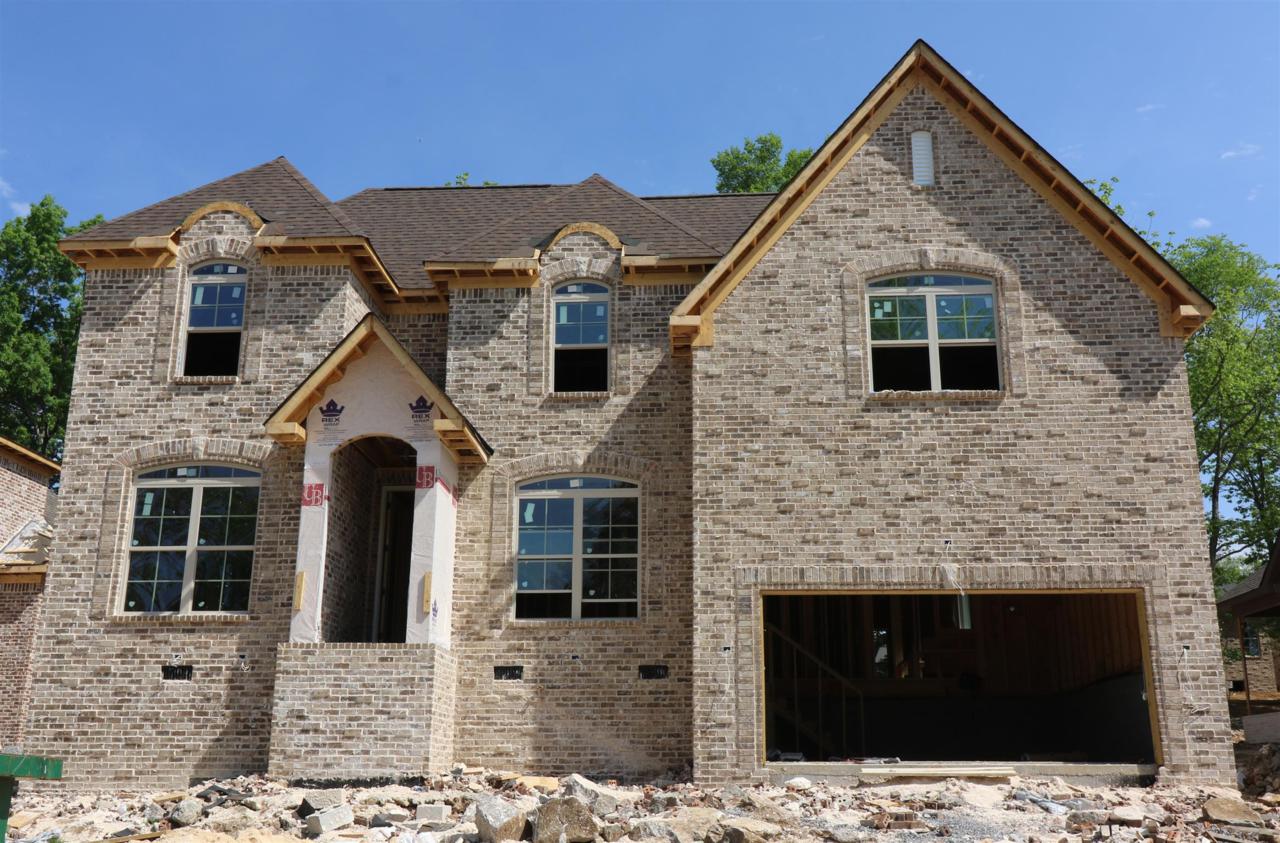 407 Riverstone Place - Photo 1