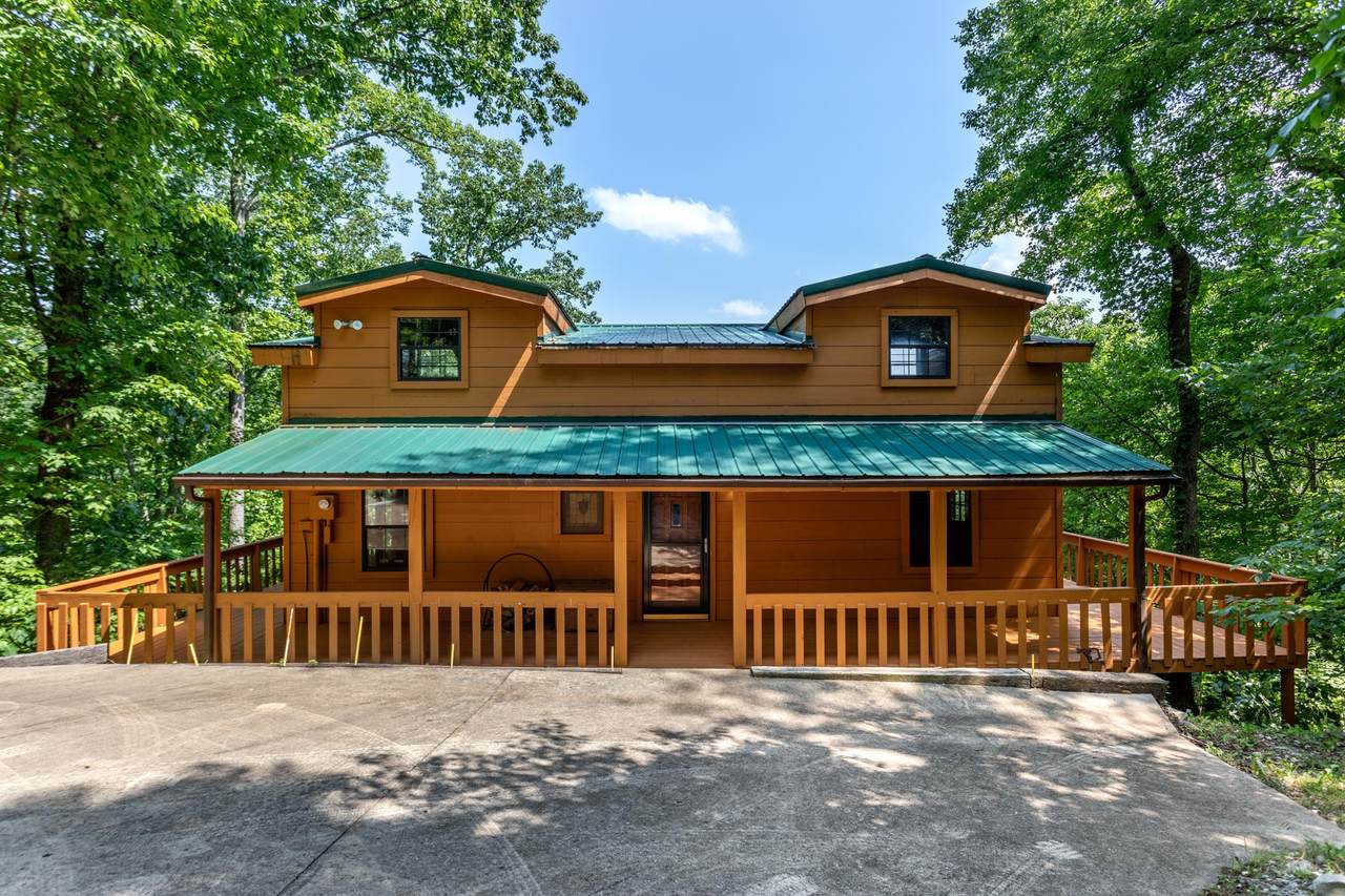 707 Sunny Point Rd - Photo 1
