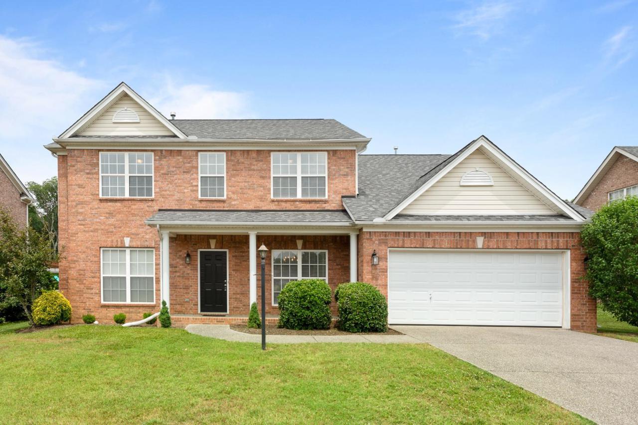 114 Normandy Dr - Photo 1