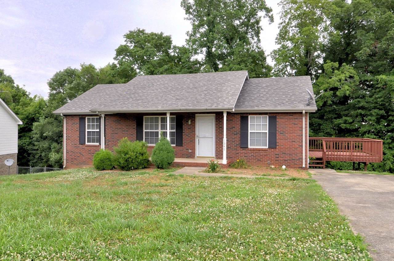 1347 Chucker Dr - Photo 1