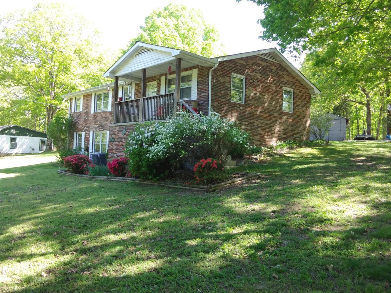 127 Gentry Cir - Photo 1