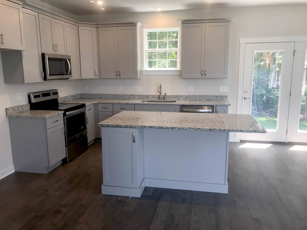 3714 Montgomery Way - Photo 1