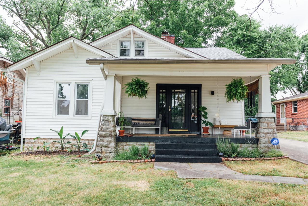1130 Kirkland Ave - Photo 1