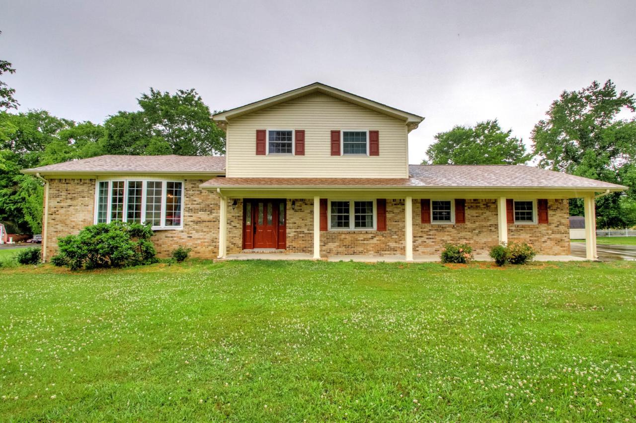 132 Belmar Cir - Photo 1