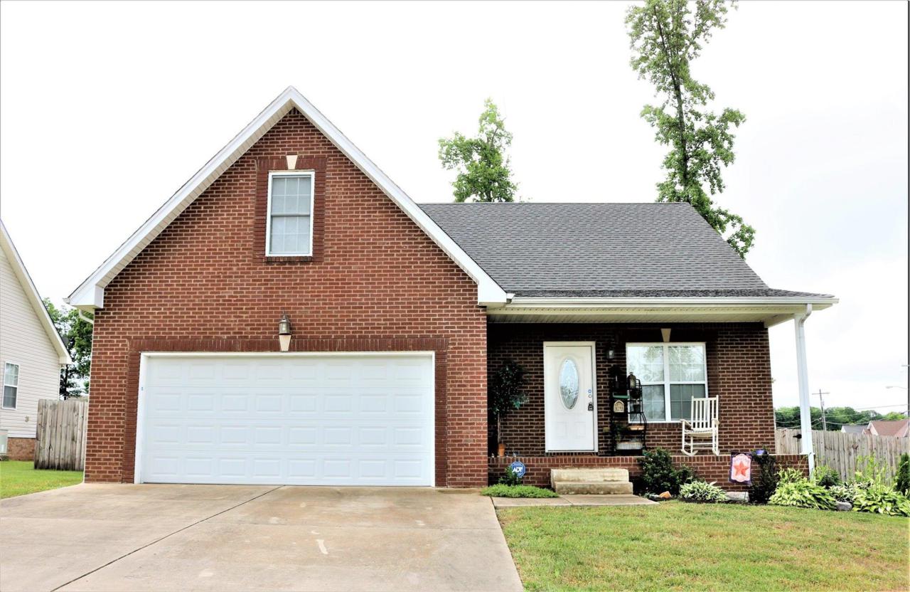 302 Gallop Ln - Photo 1