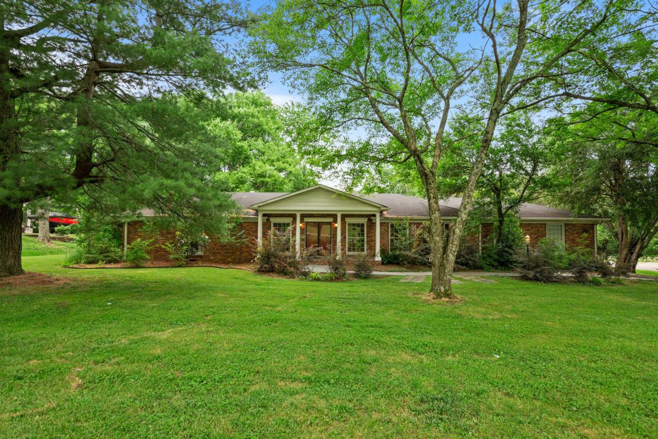 1513 Puryear Pl - Photo 1