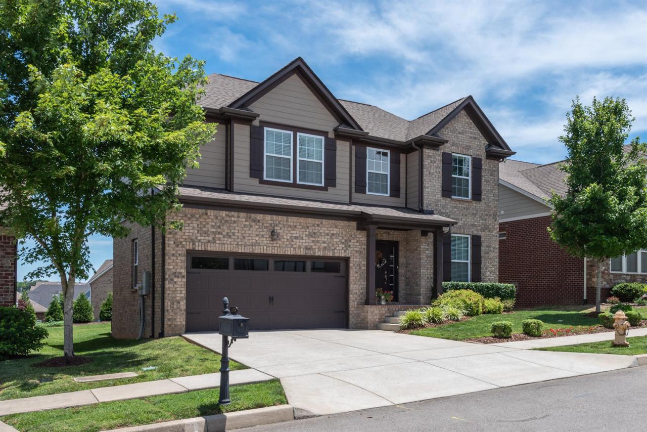2344 Redwood Trl - Photo 1