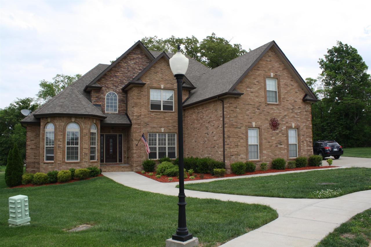 325 Retriever Ct - Photo 1