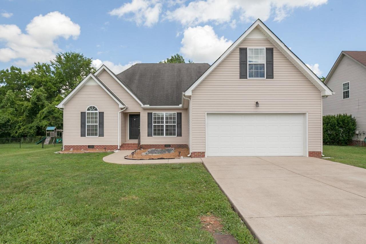 3561 Stevens Bend Dr - Photo 1