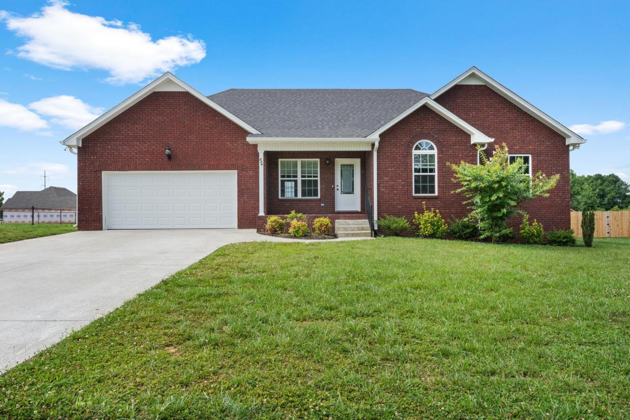 226 Middle Dayle Dr - Photo 1