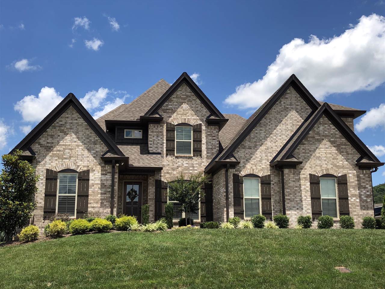 208 Ettington Dr - Photo 1