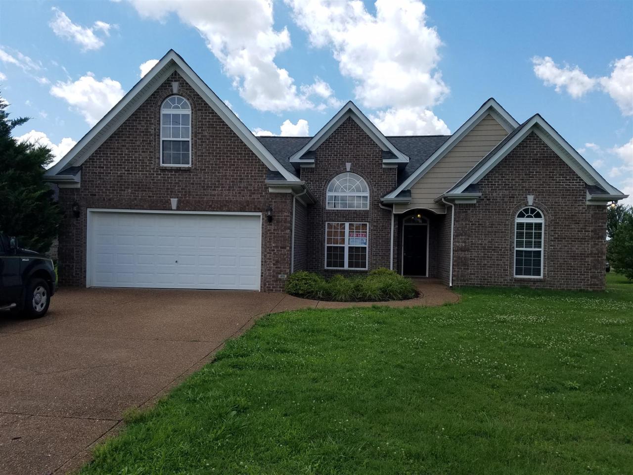 1120 Remuda Cir - Photo 1