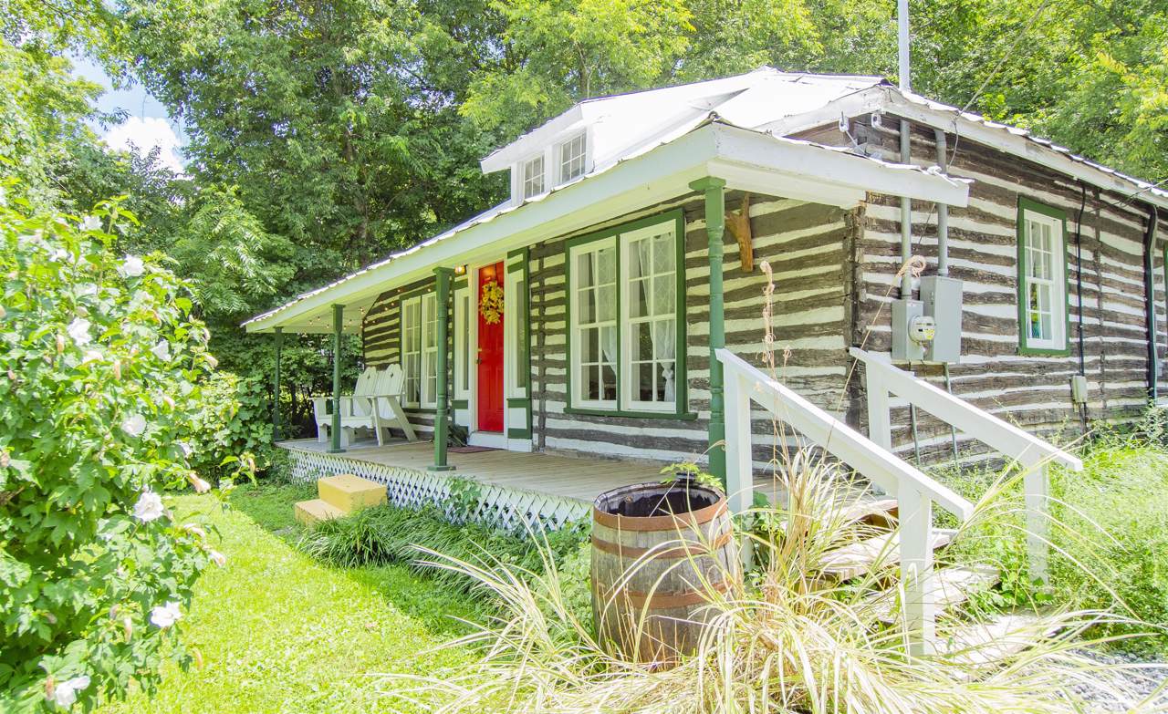 9045 Highway 100 - Photo 1
