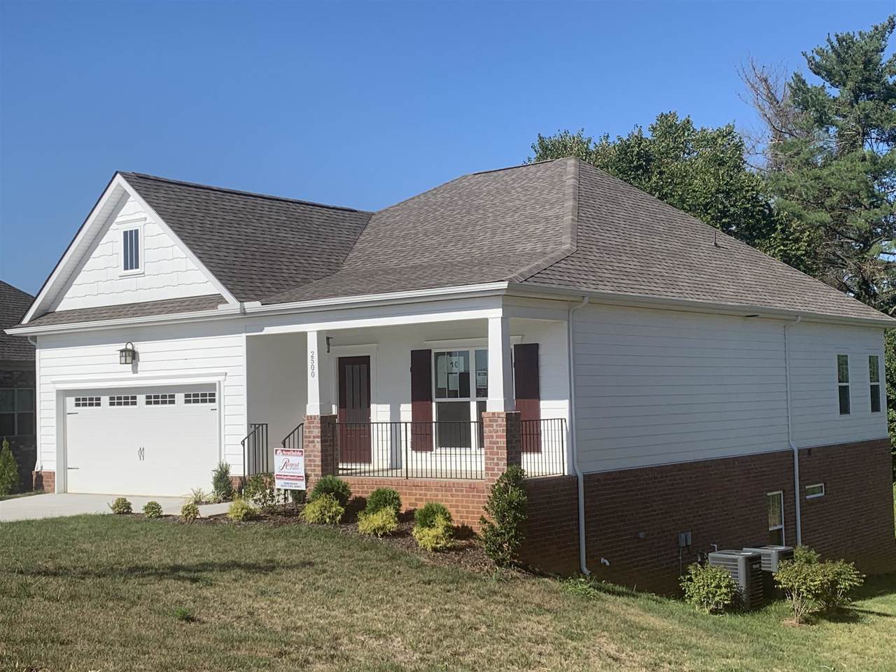 2500 Surrey Court - Photo 1