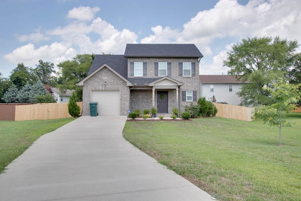 935 Canyon Creek Dr - Photo 1