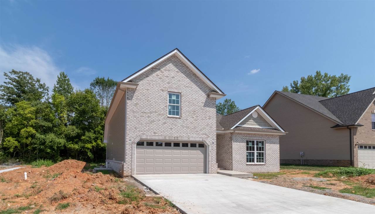 325 Chase Dr - Photo 1