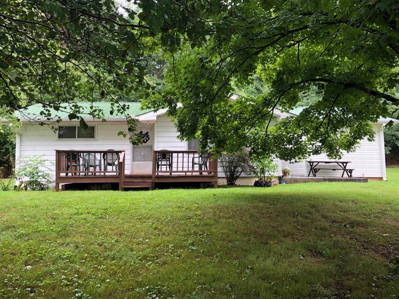 1494 Main St - Photo 1